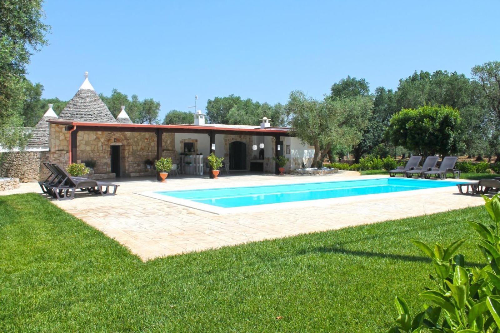 Trullo Degli Augelli Pension San Michele Salentino Buitenkant foto